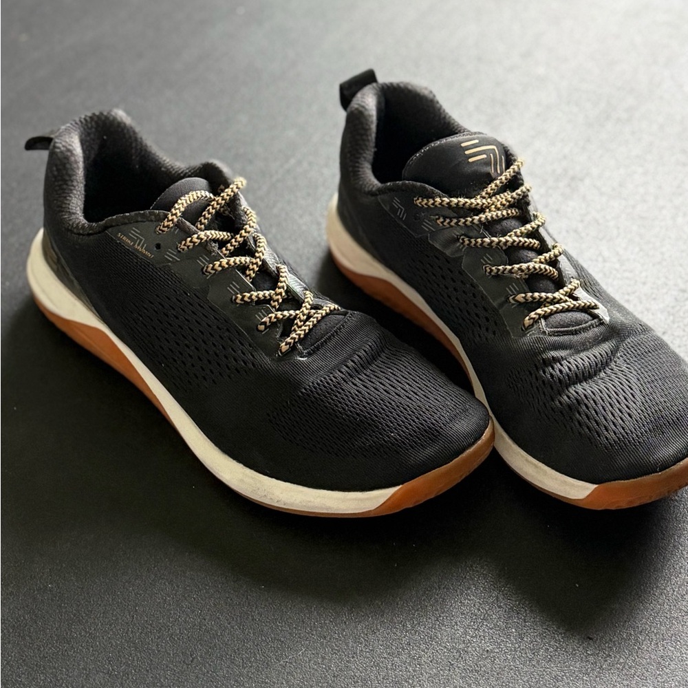 Strike MVMNT Haze Trainer